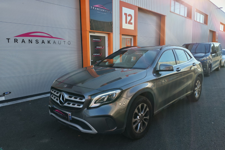 MERCEDES GLA