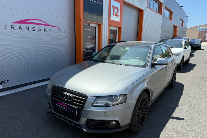 AUDI A4 AVANT