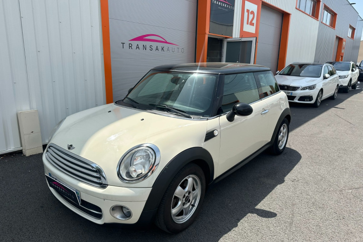 MINI HATCH R56