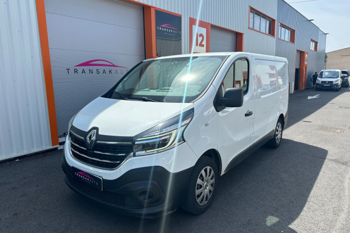 RENAULT TRAFIC FOURGON